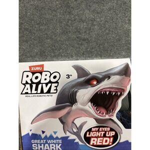 Robo Alive Great White Shark Toy Figure Water Activated With Light Up Eyes Swims